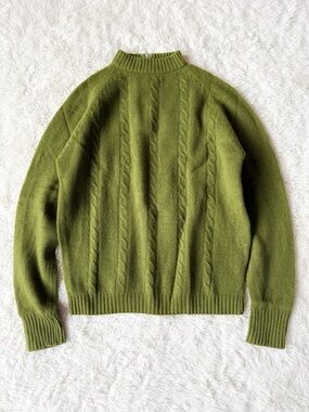 VTG Woman Olive Green Lambswool Pullover Cable Knit Sweater MEDIUM Classic Folk